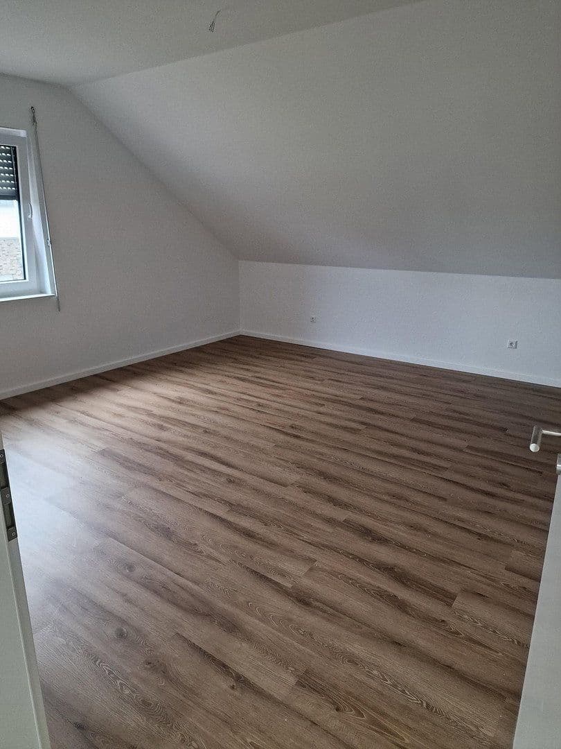 Pronájem bytu 3+1 91 m², Wallenhorst, Dolní Sasko Pronájem bytu 3+1 91 m², Wallenhorst, Dolní Sasko
