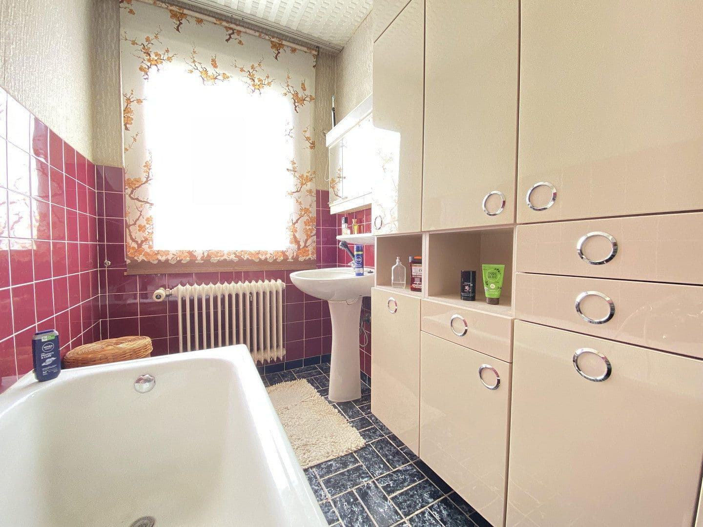 Prodej domu 172 m², pozemek 899 m², Weidhausen b.Coburg, Bavorsko Prodej domu 172 m², pozemek 899 m², Weidhausen b.Coburg, Bavorsko