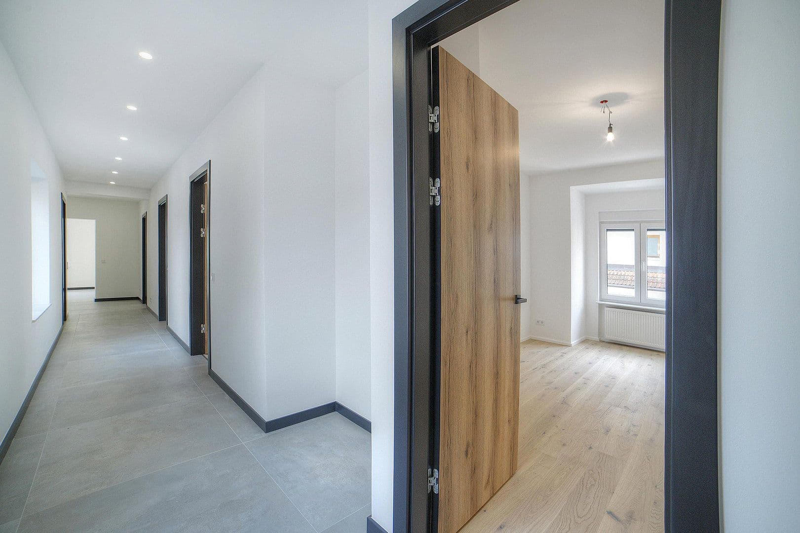 Prodej domu 563 m², pozemek 516 m², Pucherstraße 8, Fürstenfeldbruck, Bavorsko Prodej domu 563 m², pozemek 516 m², Pucherstraße 8, Fürstenfeldbruck, Bavorsko