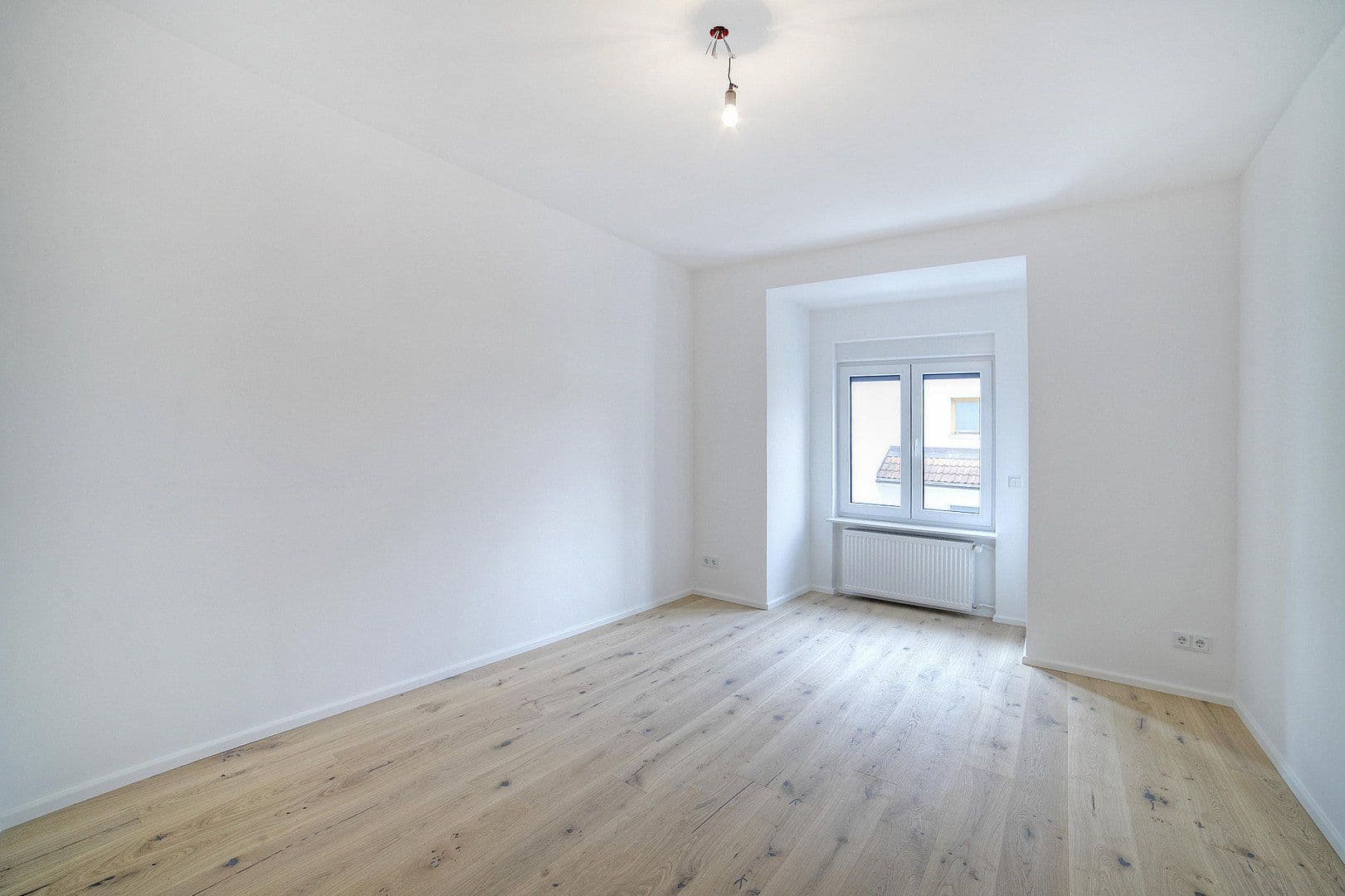 Prodej domu 563 m², pozemek 516 m², Pucherstraße 8, Fürstenfeldbruck, Bavorsko Prodej domu 563 m², pozemek 516 m², Pucherstraße 8, Fürstenfeldbruck, Bavorsko