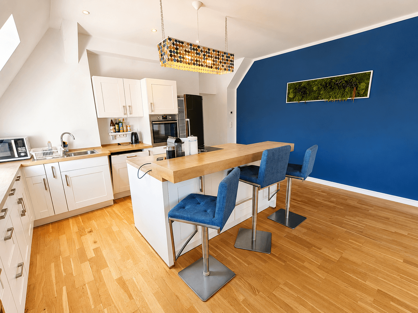 Pronájem bytu 4+1 137 m², Wönnichstraße 10, Berlin, Berlín Pronájem bytu 4+1 137 m², Wönnichstraße 10, Berlin, Berlín