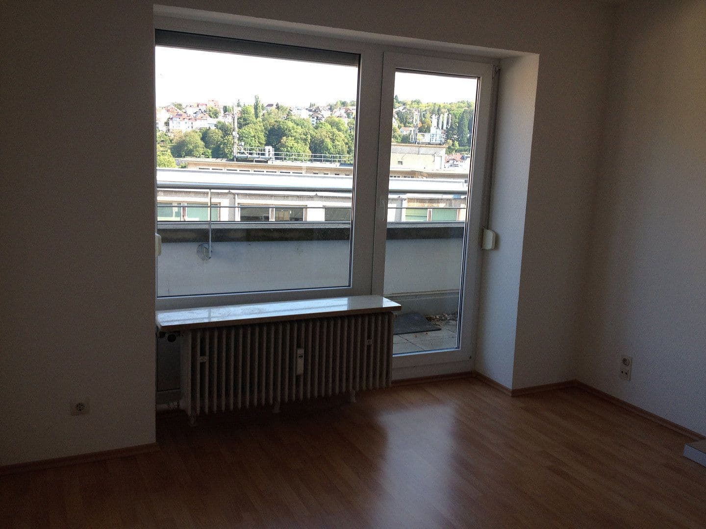 Pronájem bytu 2+1 55 m², Pforzheim, Bádensko-Württembersko Pronájem bytu 2+1 55 m², Pforzheim, Bádensko-Württembersko