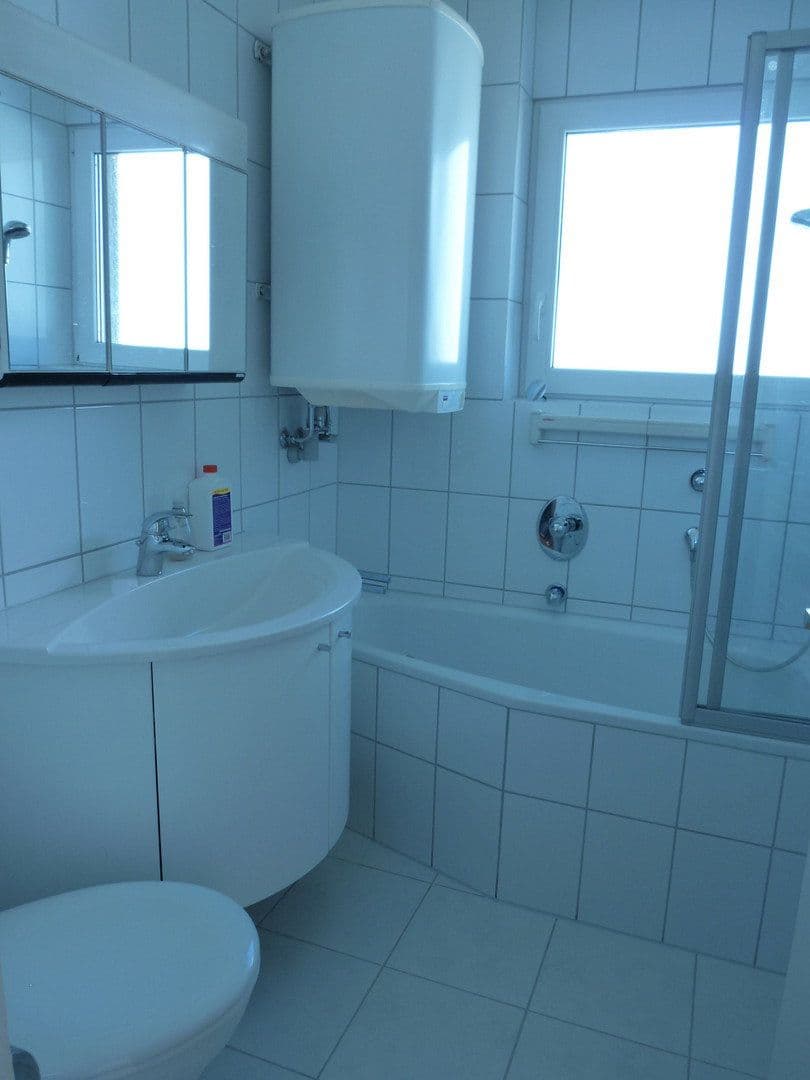 Pronájem bytu 2+1 55 m², Pforzheim, Bádensko-Württembersko Pronájem bytu 2+1 55 m², Pforzheim, Bádensko-Württembersko