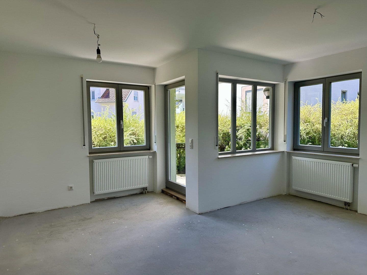Pronájem bytu 3+1 68 m², Espenweg 9, Wilkau-Haßlau, Sasko Pronájem bytu 3+1 68 m², Espenweg 9, Wilkau-Haßlau, Sasko