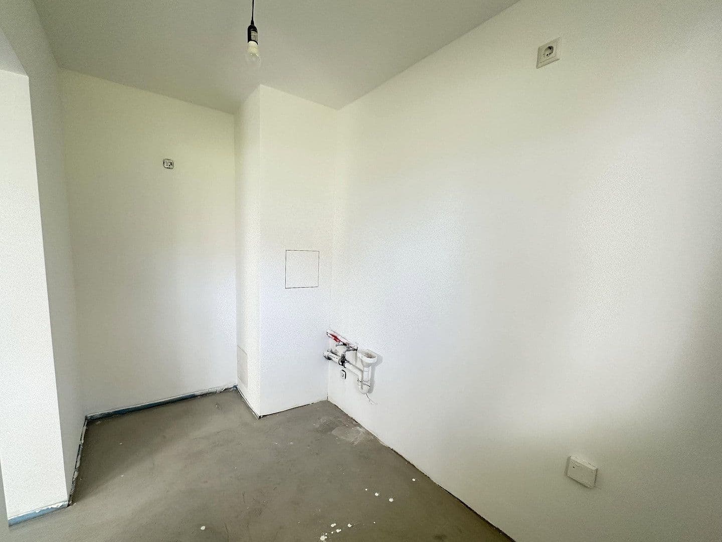 Pronájem bytu 3+1 68 m², Espenweg 9, Wilkau-Haßlau, Sasko Pronájem bytu 3+1 68 m², Espenweg 9, Wilkau-Haßlau, Sasko