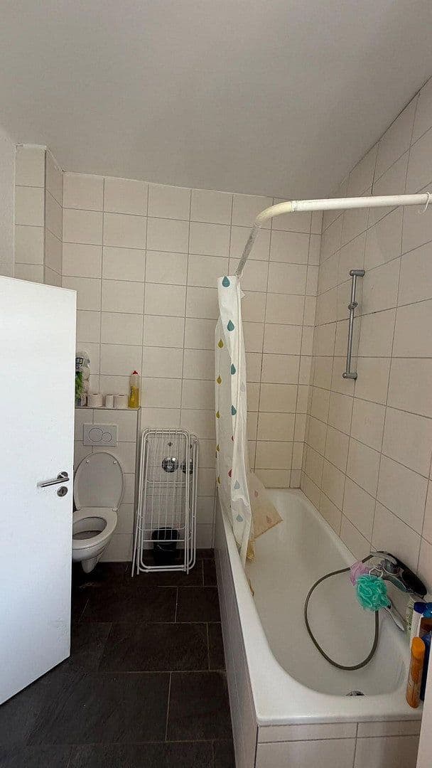 Pronájem bytu 3+1 85 m², Schwetzingen, Bádensko-Württembersko Pronájem bytu 3+1 85 m², Schwetzingen, Bádensko-Württembersko