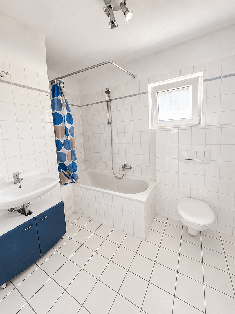 Pronájem bytu 3+1 67 m², Bremerhaven, Bremen Pronájem bytu 3+1 67 m², Bremerhaven, Bremen