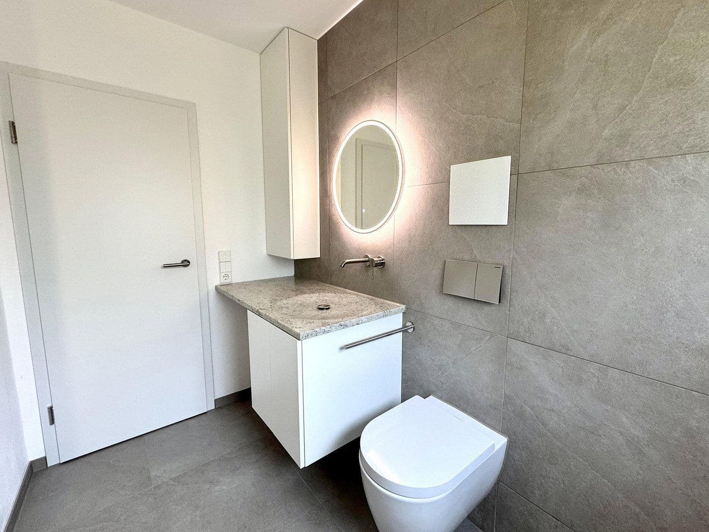 Prodej bytu 3+1 76 m², Gaienhofen, Bádensko-Württembersko Prodej bytu 3+1 76 m², Gaienhofen, Bádensko-Württembersko
