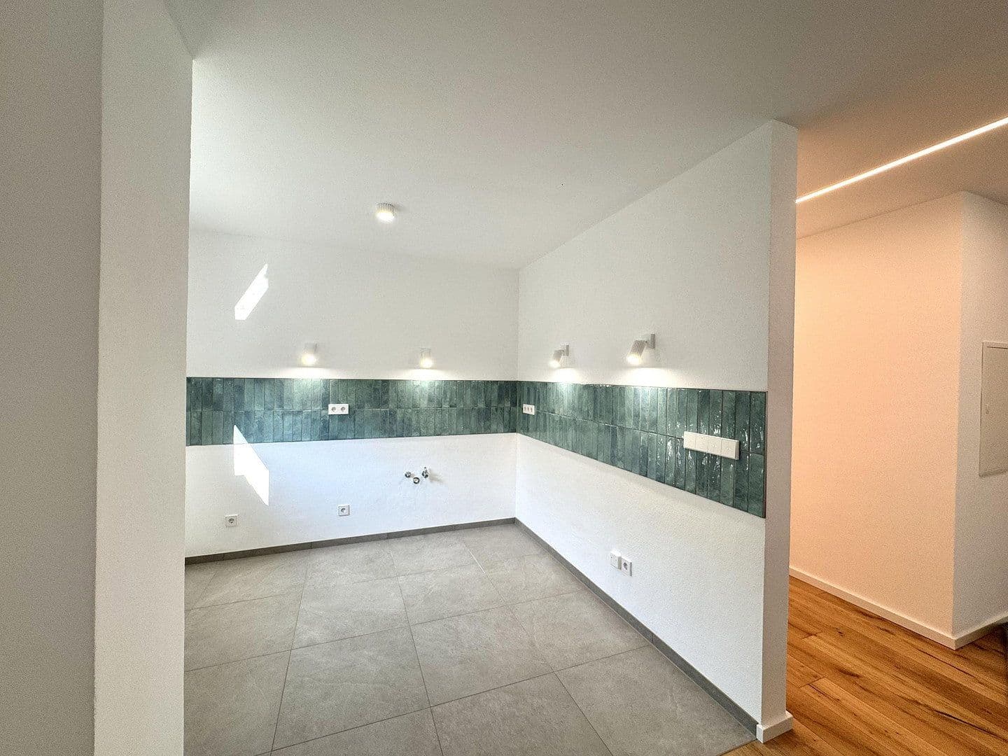 Prodej bytu 3+1 76 m², Gaienhofen, Bádensko-Württembersko Prodej bytu 3+1 76 m², Gaienhofen, Bádensko-Württembersko