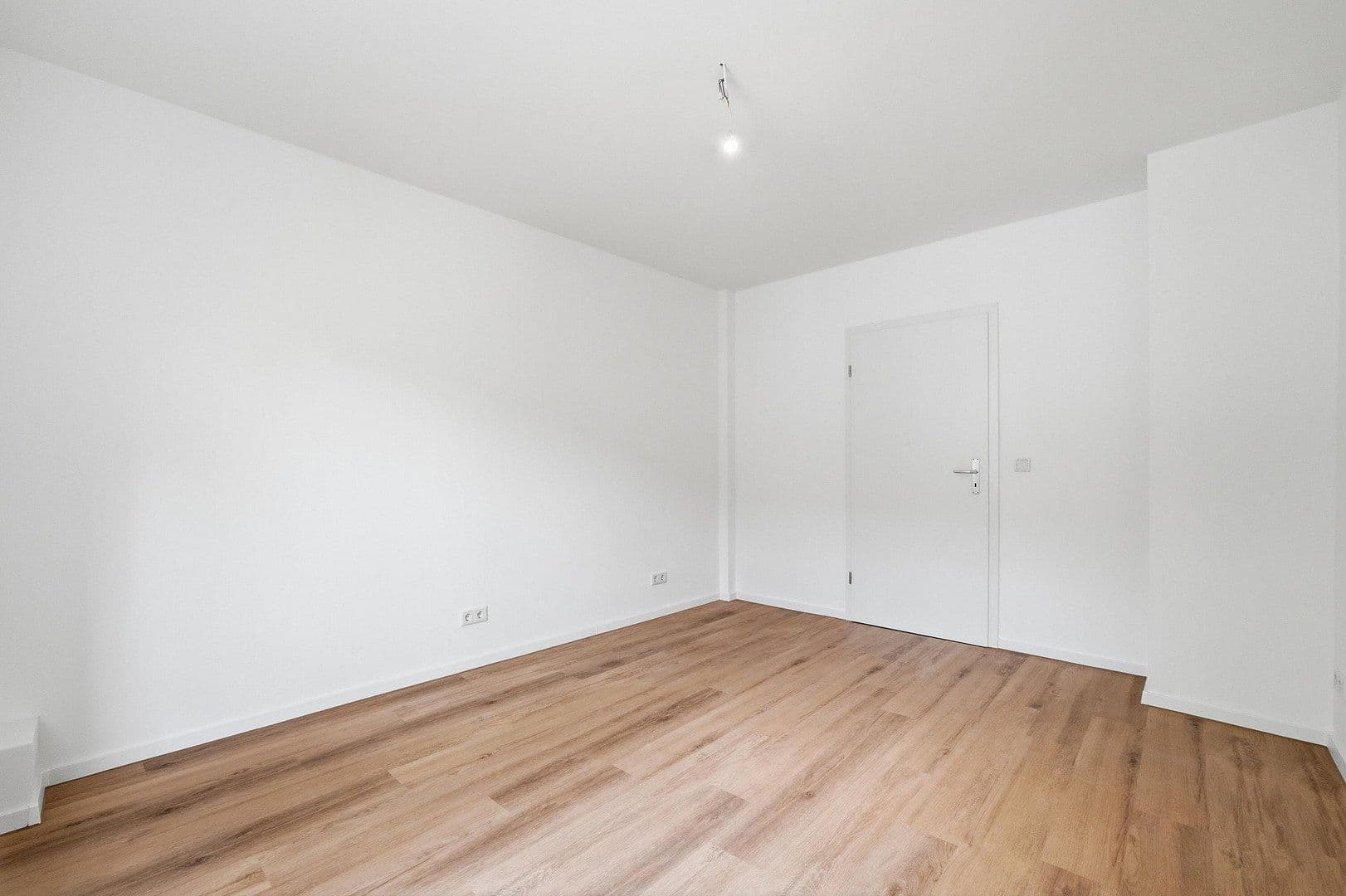 Pronájem bytu 3+1 67 m², Essen, Severní Porýní-Vestfálsko Pronájem bytu 3+1 67 m², Essen, Severní Porýní-Vestfálsko