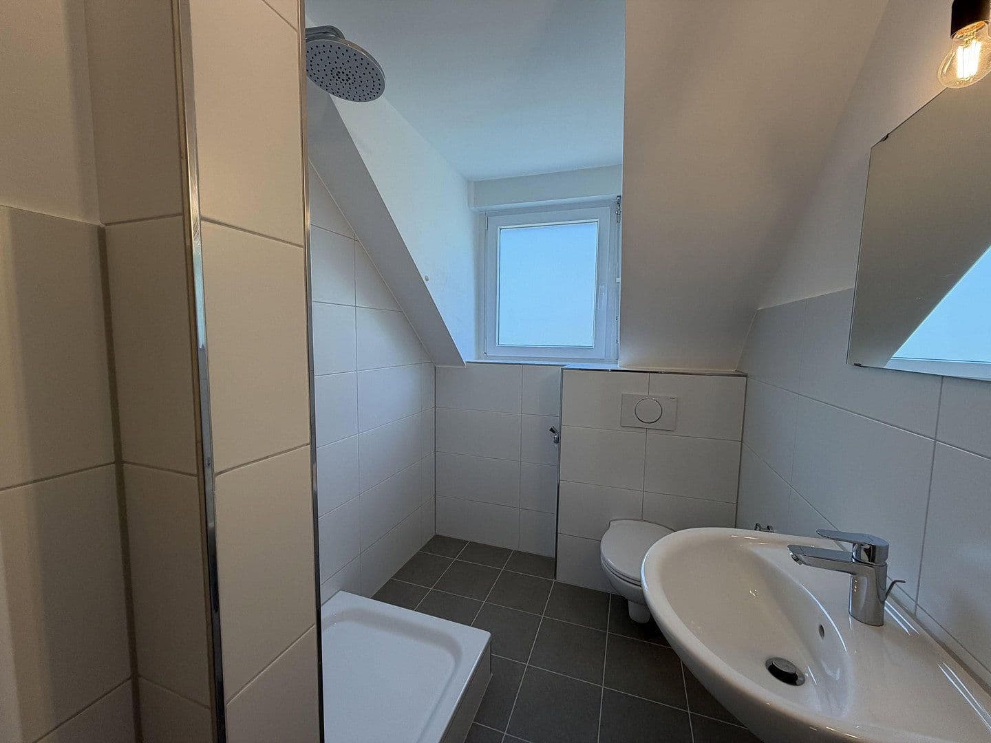 Pronájem bytu 2+1 60 m², Kaiserallee 31, Karlsruhe, Bádensko-Württembersko Pronájem bytu 2+1 60 m², Kaiserallee 31, Karlsruhe, Bádensko-Württembersko