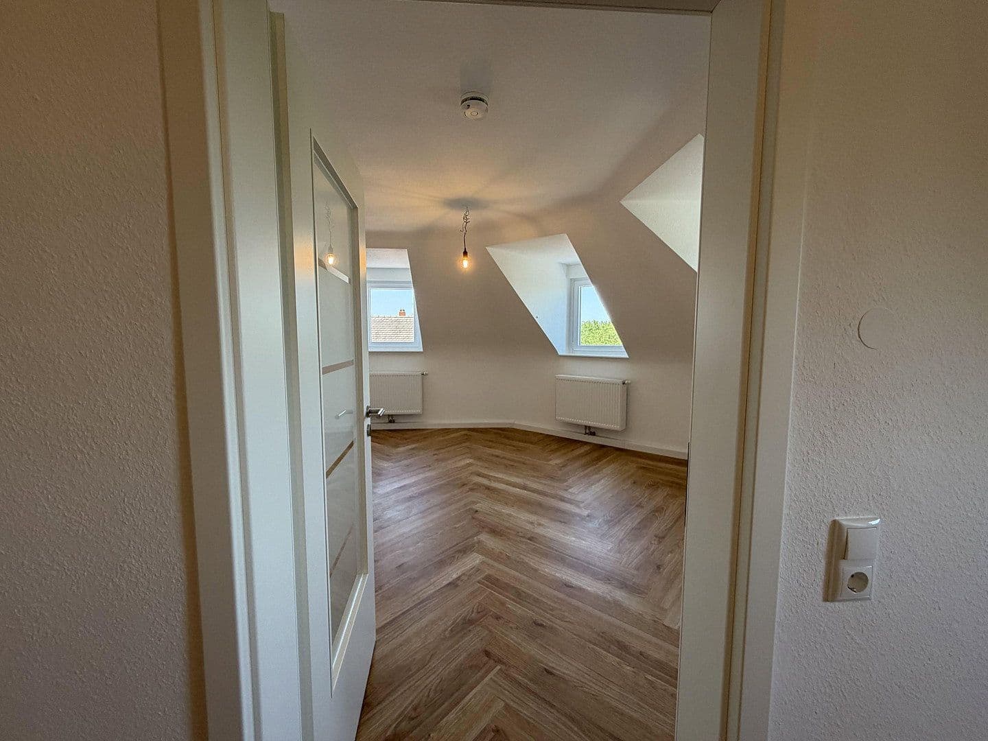 Pronájem bytu 2+1 60 m², Kaiserallee 31, Karlsruhe, Bádensko-Württembersko Pronájem bytu 2+1 60 m², Kaiserallee 31, Karlsruhe, Bádensko-Württembersko