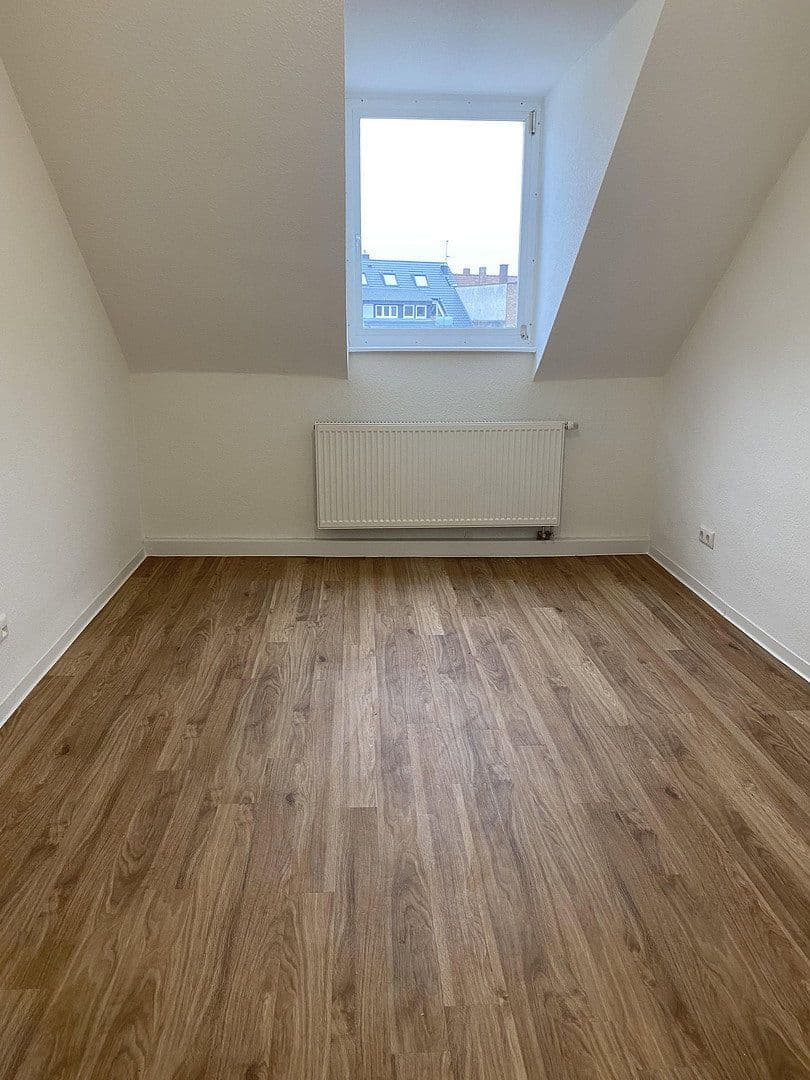 Pronájem bytu 3+1 63 m², Ludwig-Wilhelm-Str. 7, Karlsruhe, Bádensko-Württembersko Pronájem bytu 3+1 63 m², Ludwig-Wilhelm-Str. 7, Karlsruhe, Bádensko-Württembersko