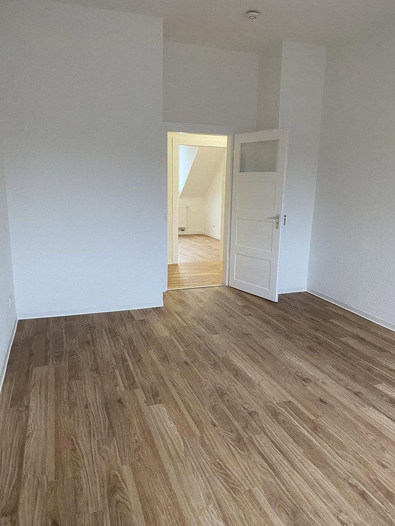 Pronájem bytu 3+1 63 m², Ludwig-Wilhelm-Str. 7, Karlsruhe, Bádensko-Württembersko Pronájem bytu 3+1 63 m², Ludwig-Wilhelm-Str. 7, Karlsruhe, Bádensko-Württembersko