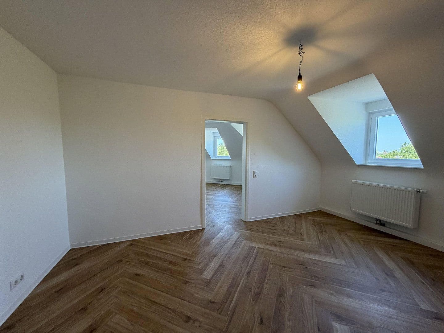 Pronájem bytu 2+1 60 m², Kaiserallee 31, Karlsruhe, Bádensko-Württembersko Pronájem bytu 2+1 60 m², Kaiserallee 31, Karlsruhe, Bádensko-Württembersko