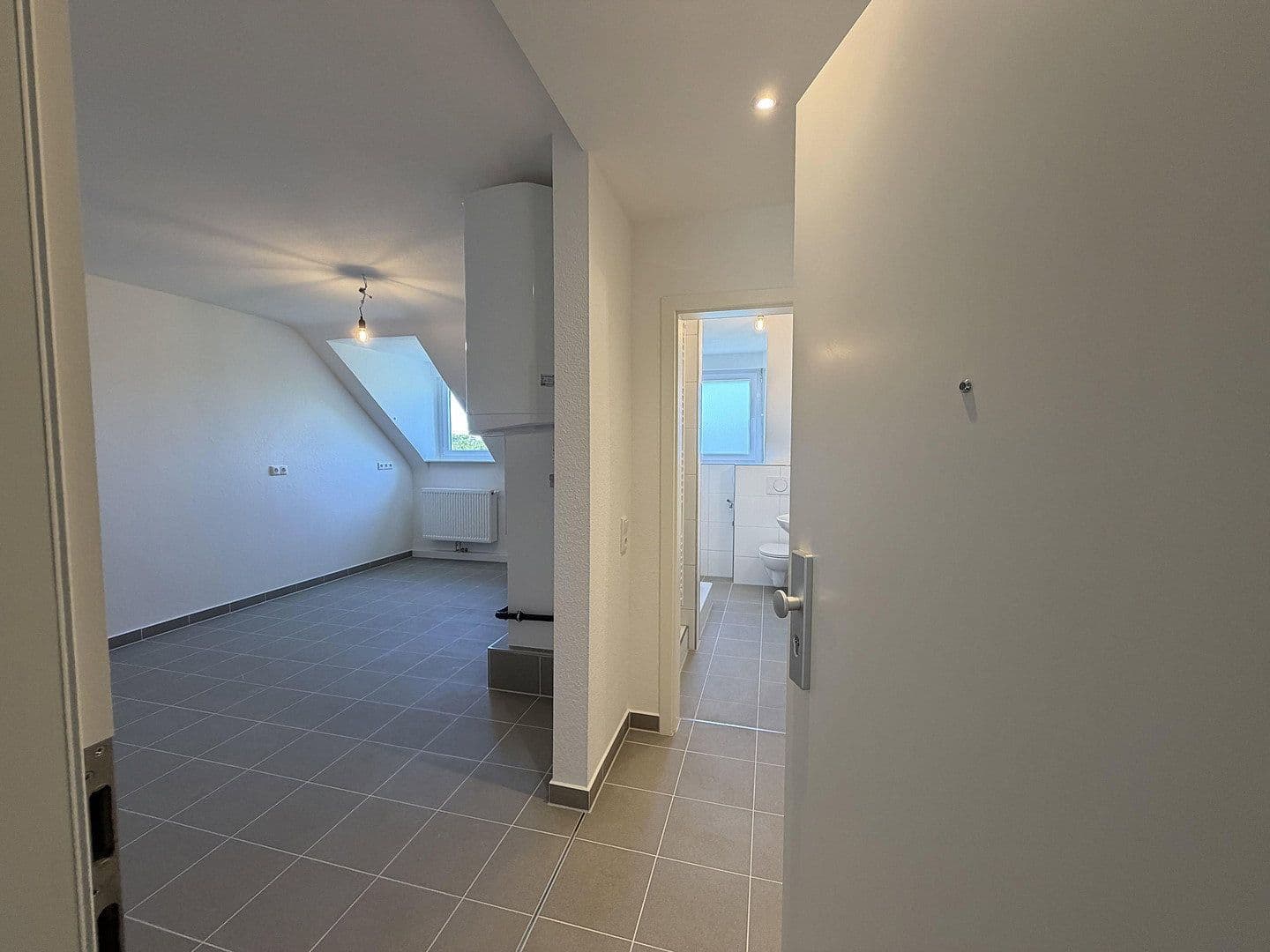 Pronájem bytu 2+1 60 m², Kaiserallee 31, Karlsruhe, Bádensko-Württembersko Pronájem bytu 2+1 60 m², Kaiserallee 31, Karlsruhe, Bádensko-Württembersko