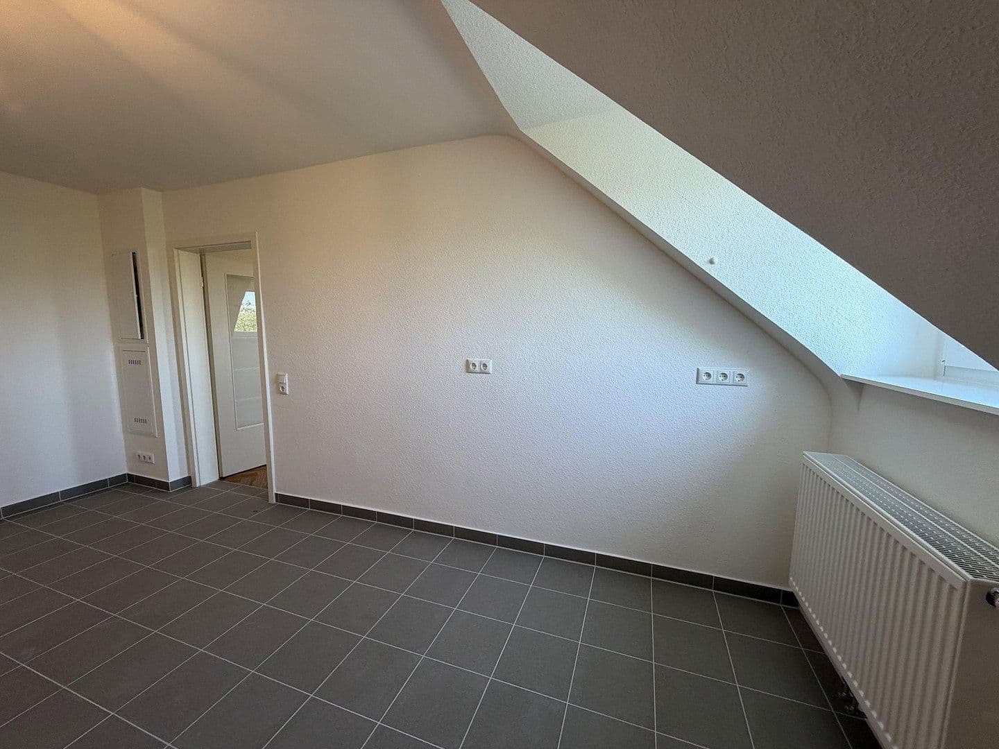 Pronájem bytu 2+1 60 m², Kaiserallee 31, Karlsruhe, Bádensko-Württembersko Pronájem bytu 2+1 60 m², Kaiserallee 31, Karlsruhe, Bádensko-Württembersko