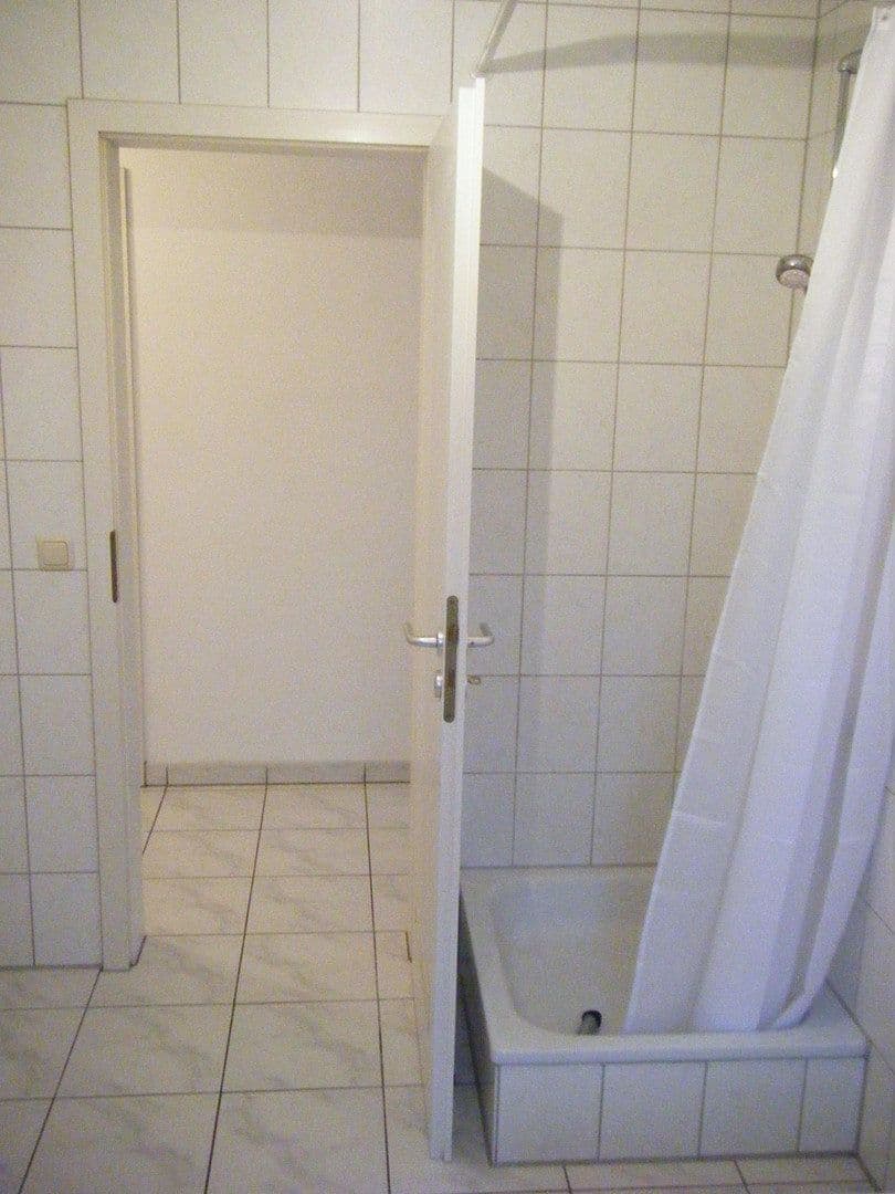 Pronájem bytu 2+1 53 m², Konrad-Adenauer-Str. 22, Einhausen, Hessen Pronájem bytu 2+1 53 m², Konrad-Adenauer-Str. 22, Einhausen, Hessen