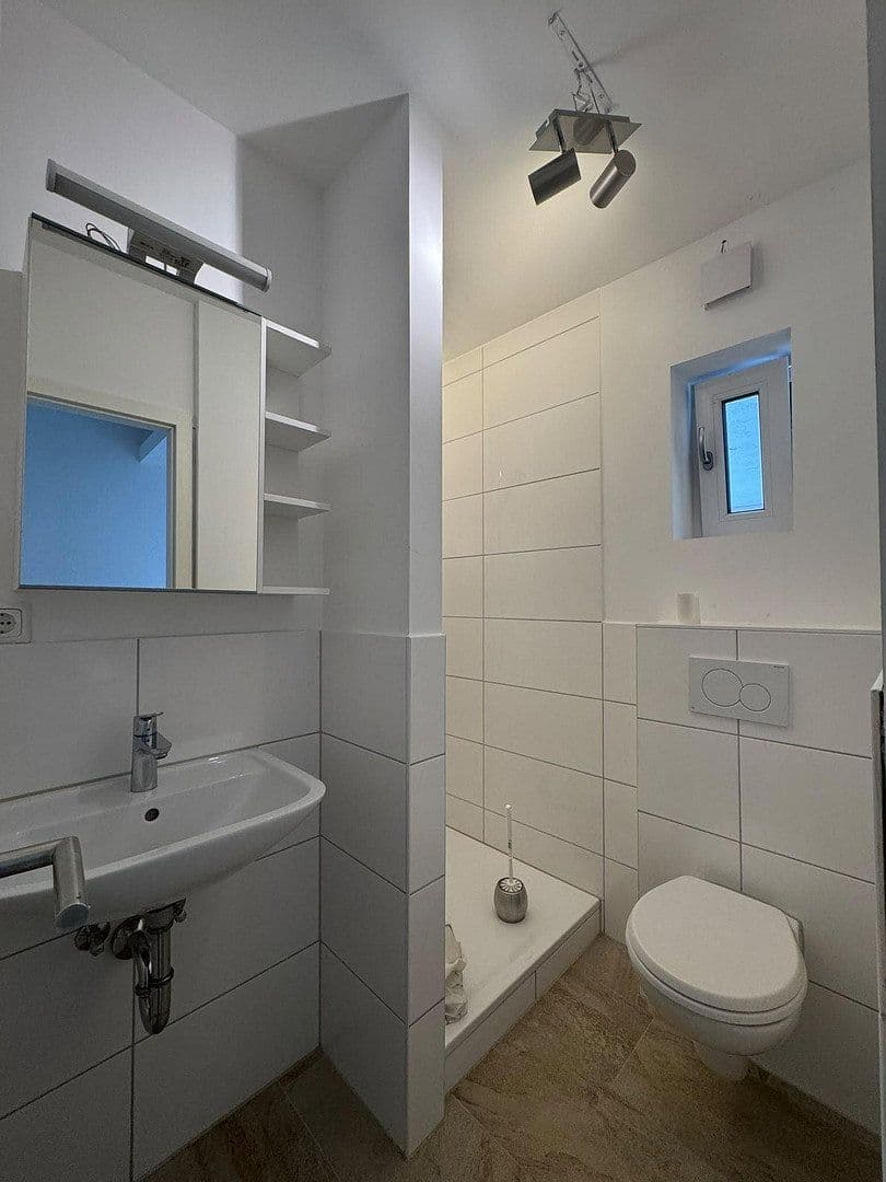 Pronájem bytu 1+1 34 m², Frankfurt am Main, Hessen Pronájem bytu 1+1 34 m², Frankfurt am Main, Hessen