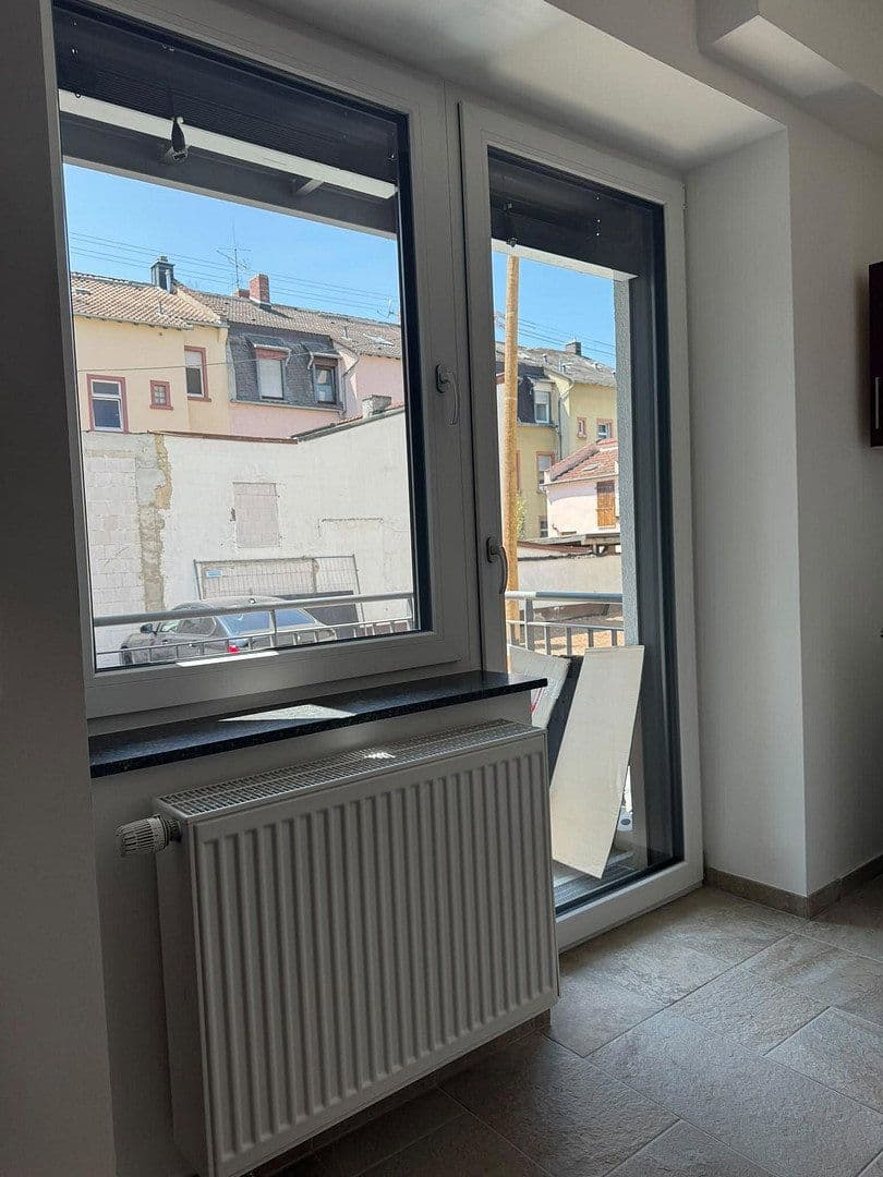 Pronájem bytu 1+1 34 m², Frankfurt am Main, Hessen Pronájem bytu 1+1 34 m², Frankfurt am Main, Hessen