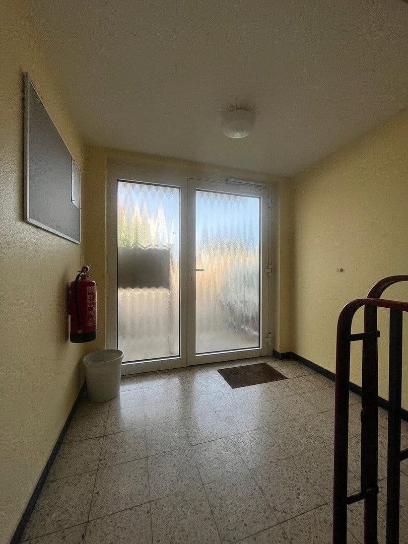 Prodej domu 440 m², pozemek 859 m², Bunnenbergstrasse 7, Garbsen, Dolní Sasko Prodej domu 440 m², pozemek 859 m², Bunnenbergstrasse 7, Garbsen, Dolní Sasko