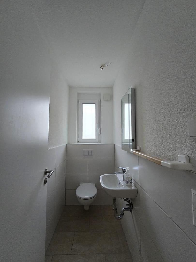 Pronájem bytu 4+1 95 m², Steinertsaustraße 19, Kehl, Bádensko-Württembersko Pronájem bytu 4+1 95 m², Steinertsaustraße 19, Kehl, Bádensko-Württembersko