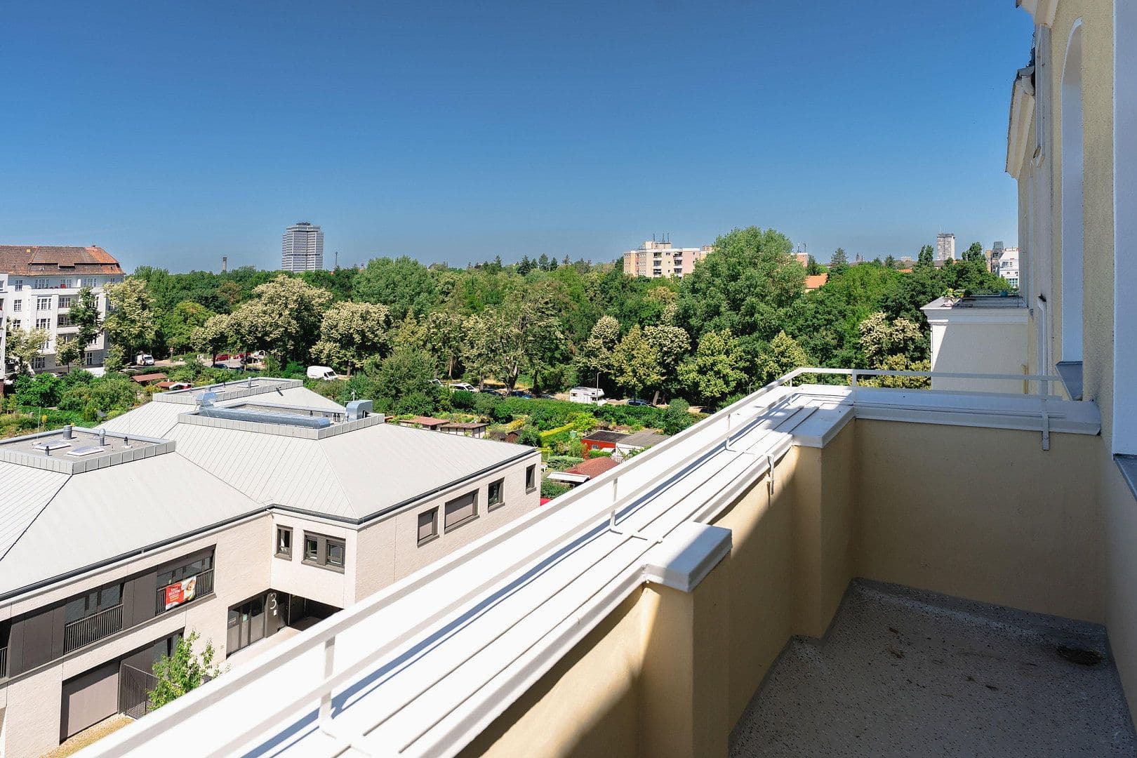 Prodej bytu 3+1 66 m², Wallenbergstrasse 4, Berlin, Berlín Prodej bytu 3+1 66 m², Wallenbergstrasse 4, Berlin, Berlín