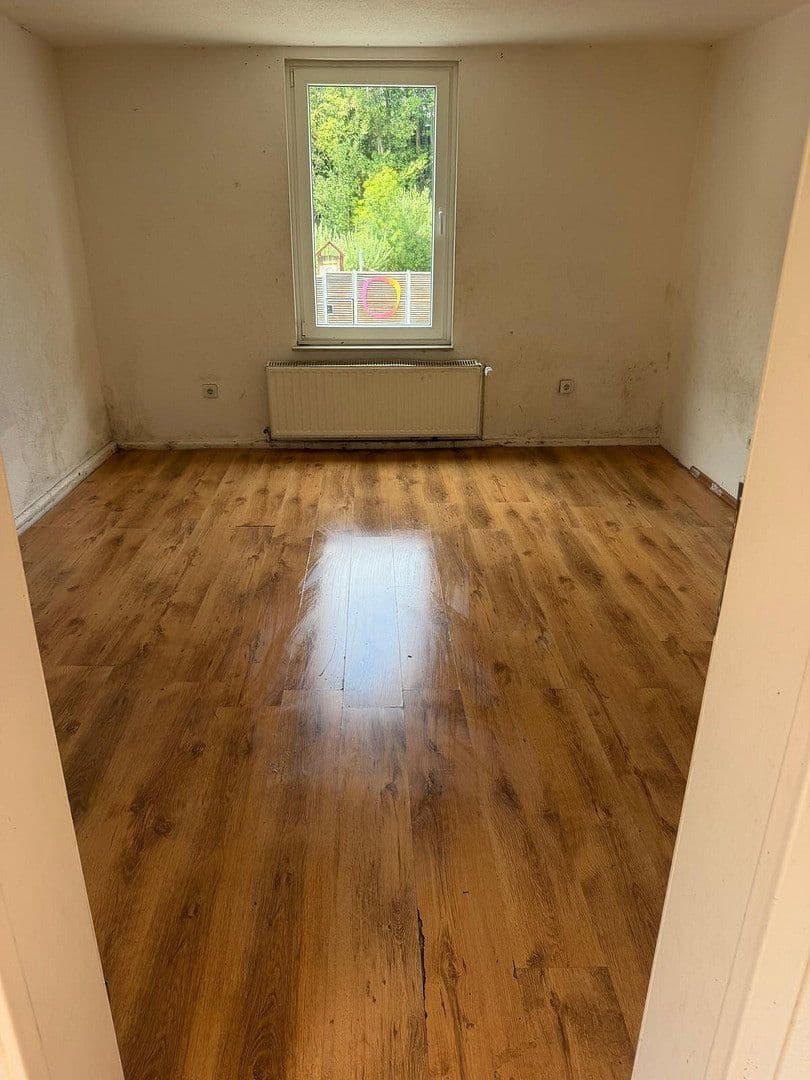 Pronájem bytu 3+1 70 m², Schwarzbach 134, Wuppertal, Severní Porýní-Vestfálsko Pronájem bytu 3+1 70 m², Schwarzbach 134, Wuppertal, Severní Porýní-Vestfálsko