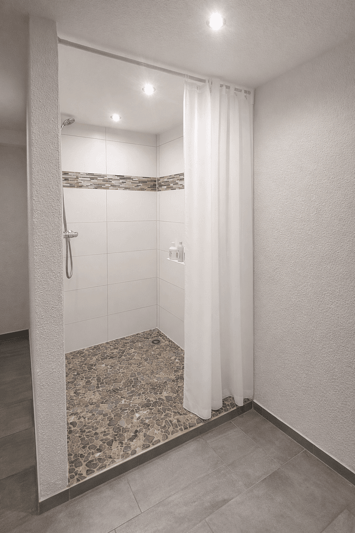 Prodej domu 125 m², pozemek 320 m², Haincherstraße 11, Limeshain, Hessen Prodej domu 125 m², pozemek 320 m², Haincherstraße 11, Limeshain, Hessen