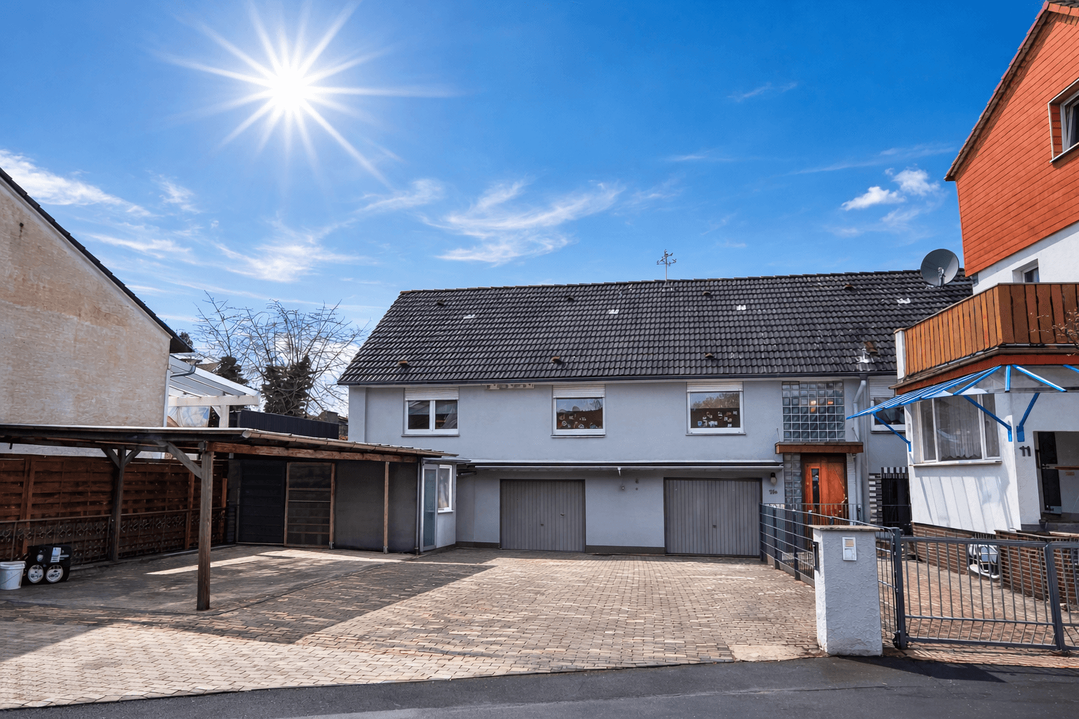 Prodej domu 125 m², pozemek 320 m², Haincherstraße 11, Limeshain, Hessen Prodej domu 125 m², pozemek 320 m², Haincherstraße 11, Limeshain, Hessen