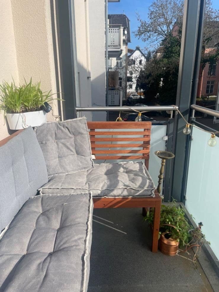 Pronájem bytu 7+1 165 m², Marburger Straße 32, Gießen, Hessen Pronájem bytu 7+1 165 m², Marburger Straße 32, Gießen, Hessen