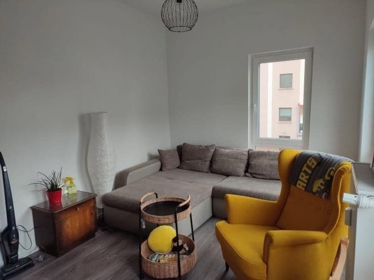 Pronájem bytu 7+1 165 m², Marburger Straße 32, Gießen, Hessen Pronájem bytu 7+1 165 m², Marburger Straße 32, Gießen, Hessen