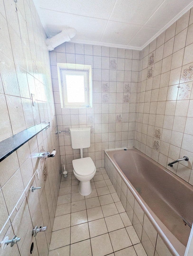Prodej domu 171 m², pozemek 519 m², Eichenweg 7, Affing, Bavorsko Prodej domu 171 m², pozemek 519 m², Eichenweg 7, Affing, Bavorsko