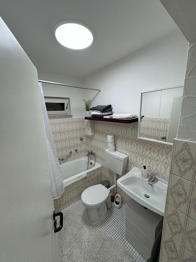 Pronájem bytu 1+1 29 m², Fürth, Bavorsko Pronájem bytu 1+1 29 m², Fürth, Bavorsko
