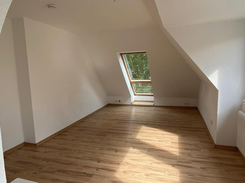 Pronájem bytu 3+1 55 m², Bremerhaven, Bremen Pronájem bytu 3+1 55 m², Bremerhaven, Bremen