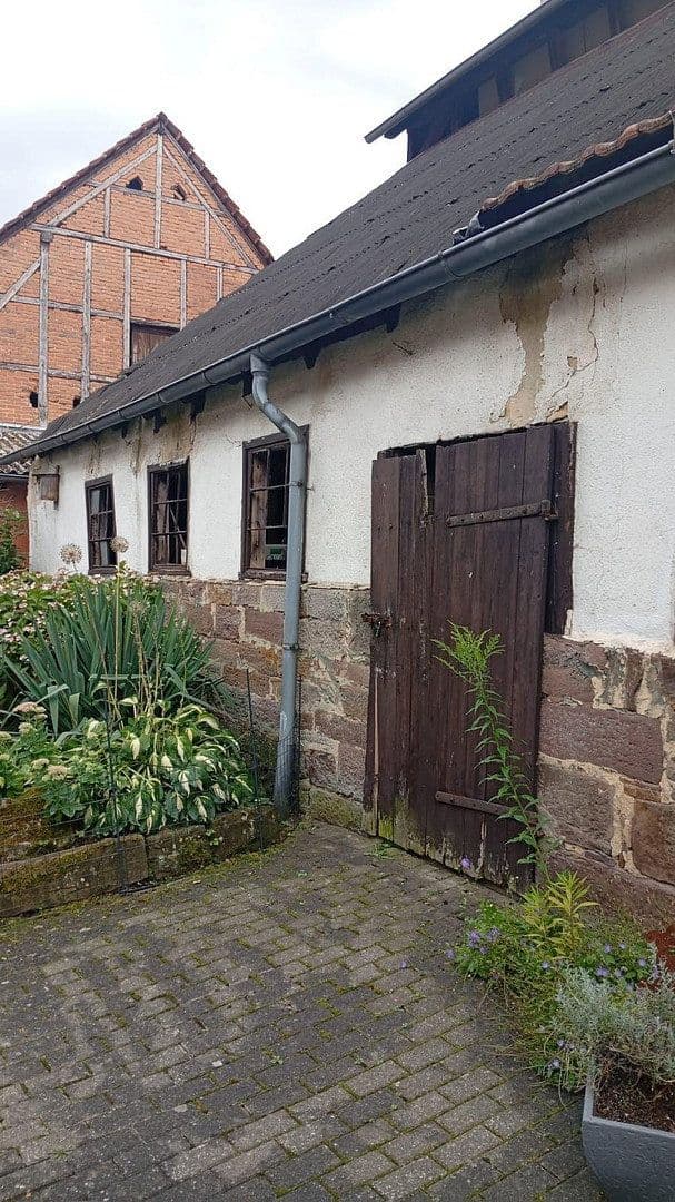 Prodej bytu 4+1 70 m², Zentgrafenstraße 108, Kassel, Hessen Prodej bytu 4+1 70 m², Zentgrafenstraße 108, Kassel, Hessen