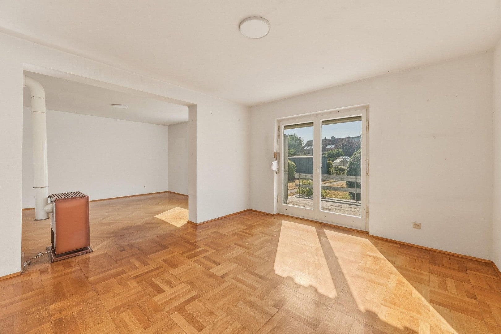 Prodej domu 145 m², pozemek 774 m², Dellmensinger Str. 30, Erbach, Bádensko-Württembersko Prodej domu 145 m², pozemek 774 m², Dellmensinger Str. 30, Erbach, Bádensko-Württembersko