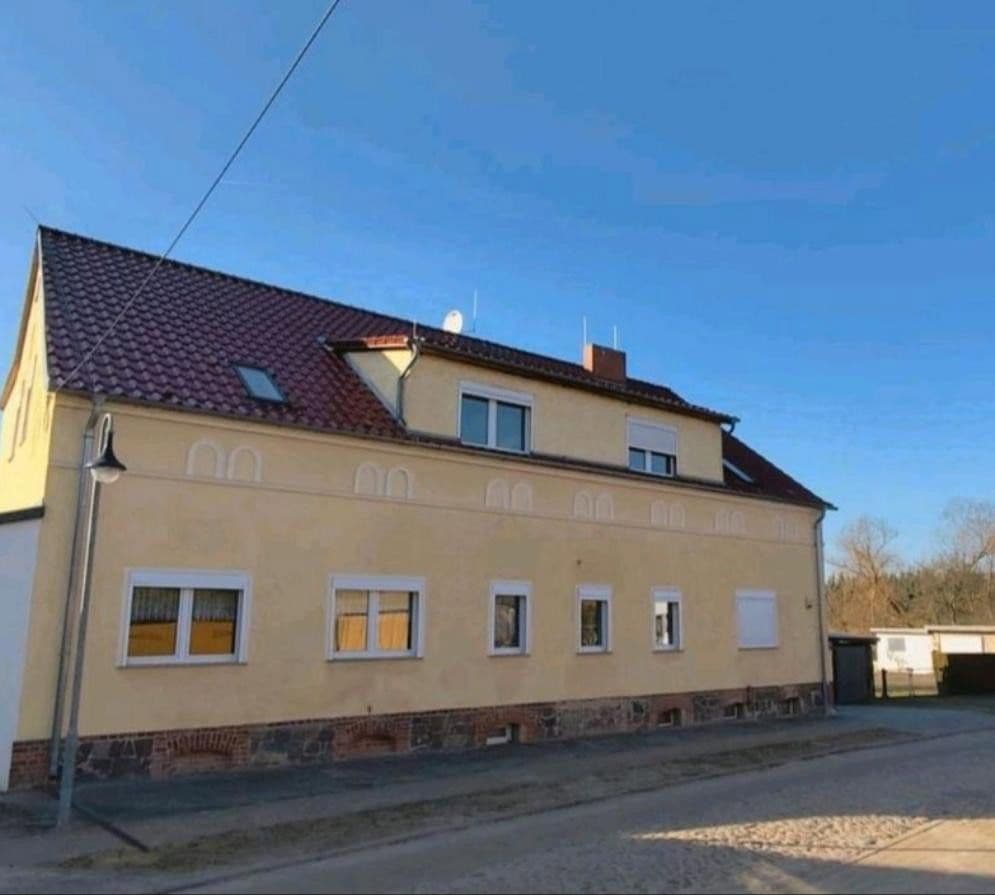 Prodej domu 315 m², pozemek 1.300 m², Dorfstraße 11, Storbeck-Frankendorf, Braniborsko Prodej domu 315 m², pozemek 1.300 m², Dorfstraße 11, Storbeck-Frankendorf, Braniborsko