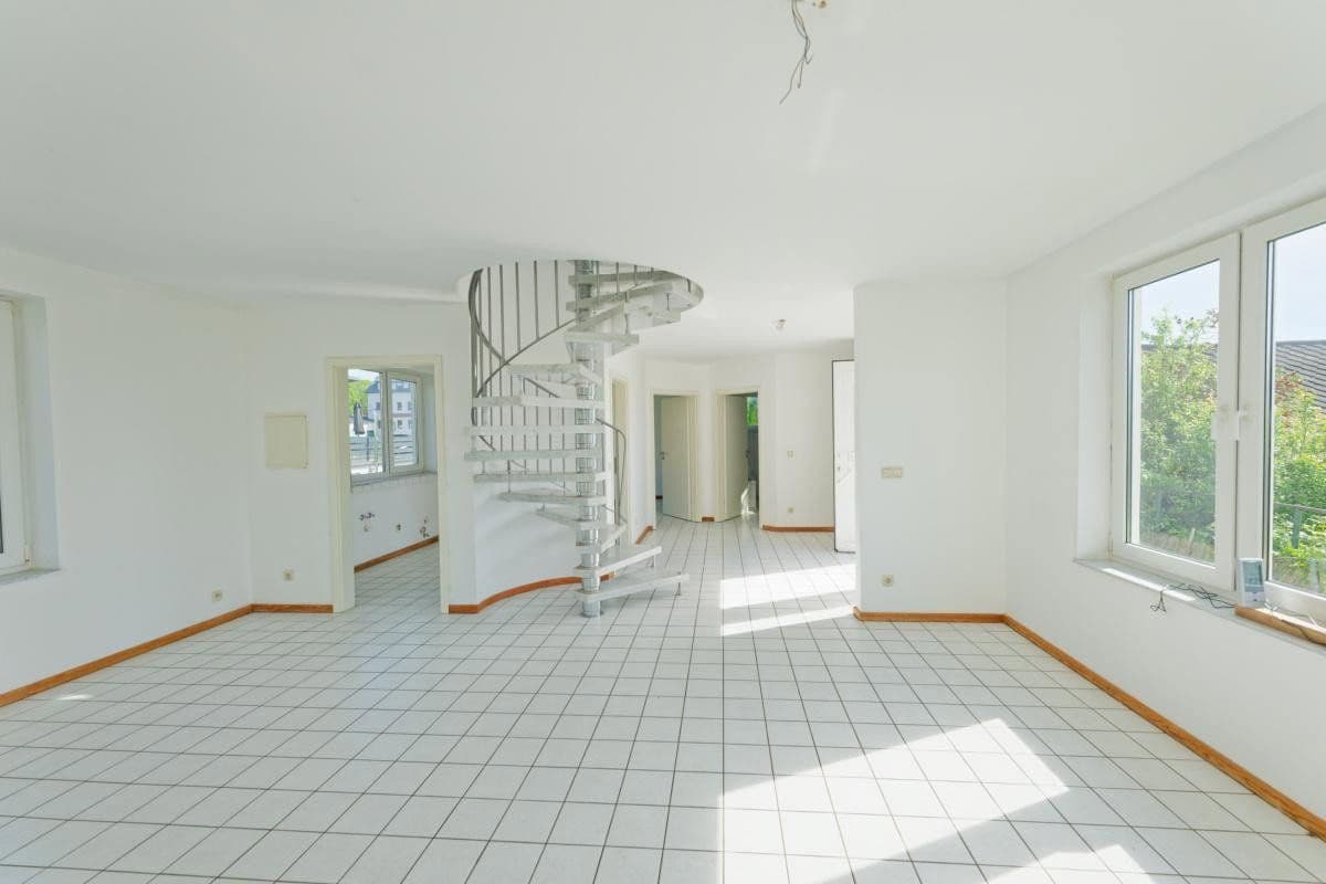 Prodej domu 107 m², pozemek 332 m², Mehren, Porýní-Falc Prodej domu 107 m², pozemek 332 m², Mehren, Porýní-Falc