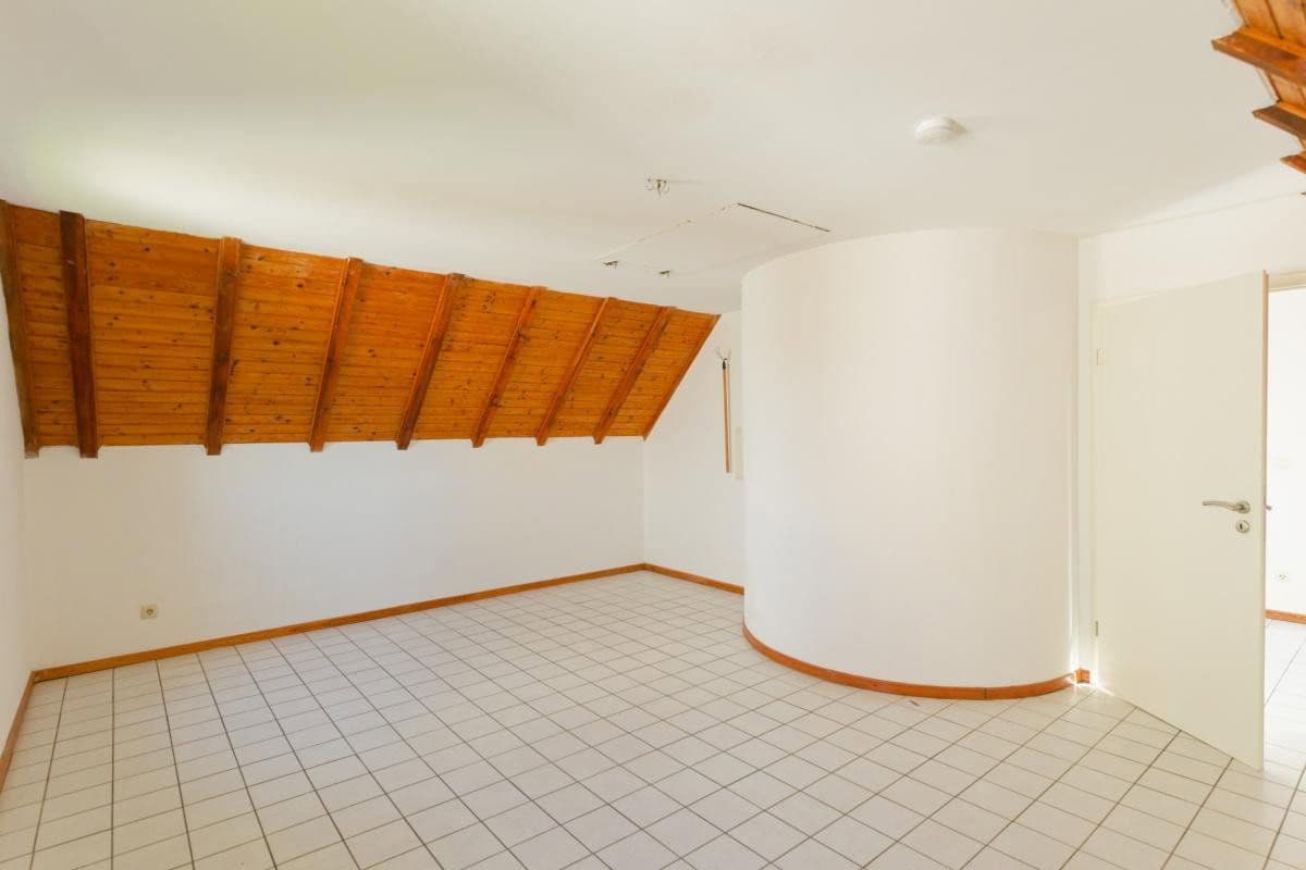 Prodej domu 107 m², pozemek 332 m², Mehren, Porýní-Falc Prodej domu 107 m², pozemek 332 m², Mehren, Porýní-Falc