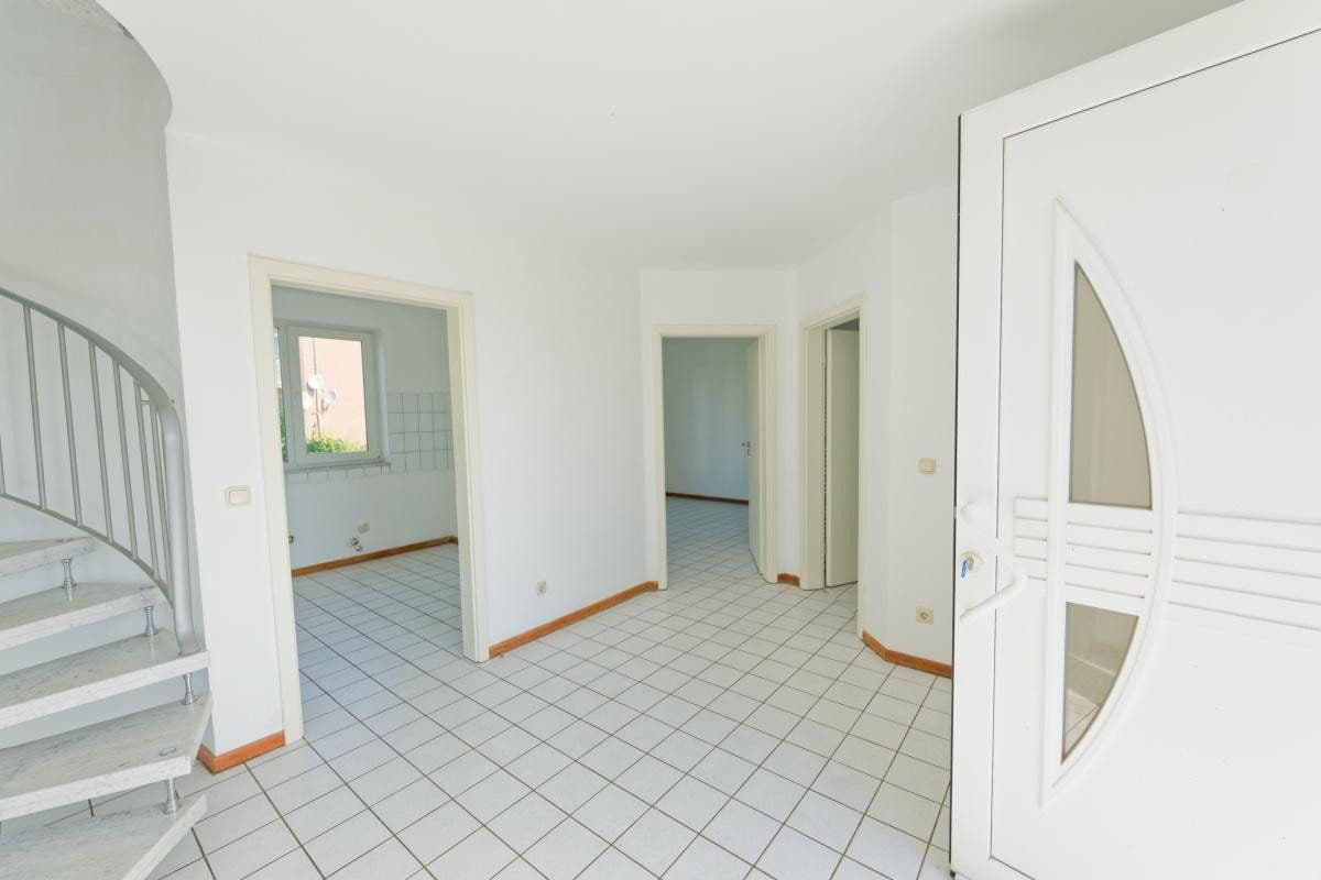 Prodej domu 107 m², pozemek 332 m², Mehren, Porýní-Falc Prodej domu 107 m², pozemek 332 m², Mehren, Porýní-Falc