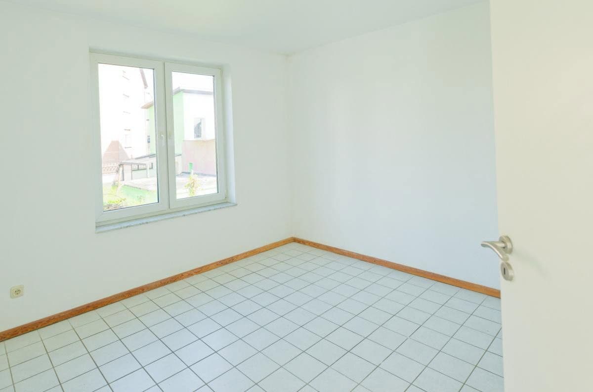 Prodej domu 107 m², pozemek 332 m², Mehren, Porýní-Falc Prodej domu 107 m², pozemek 332 m², Mehren, Porýní-Falc