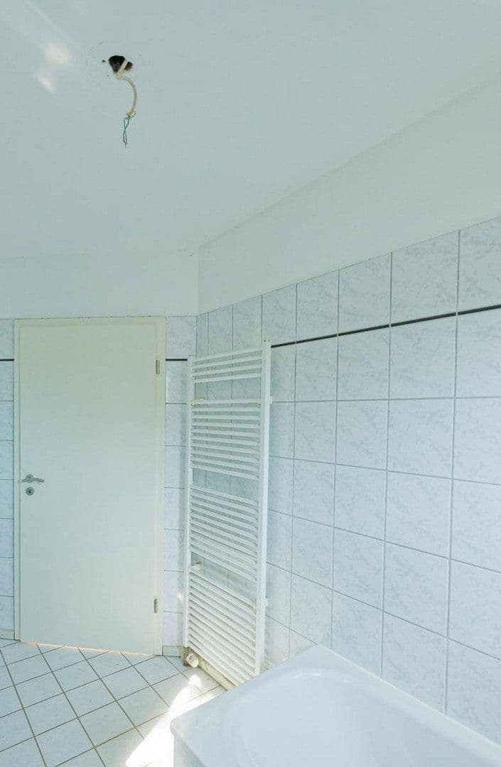Prodej domu 107 m², pozemek 332 m², Mehren, Porýní-Falc Prodej domu 107 m², pozemek 332 m², Mehren, Porýní-Falc