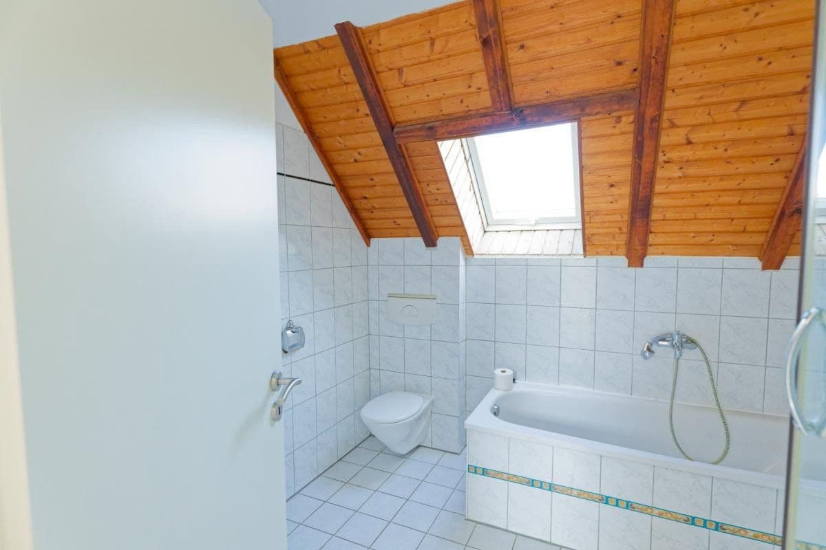 Prodej domu 107 m², pozemek 332 m², Mehren, Porýní-Falc Prodej domu 107 m², pozemek 332 m², Mehren, Porýní-Falc