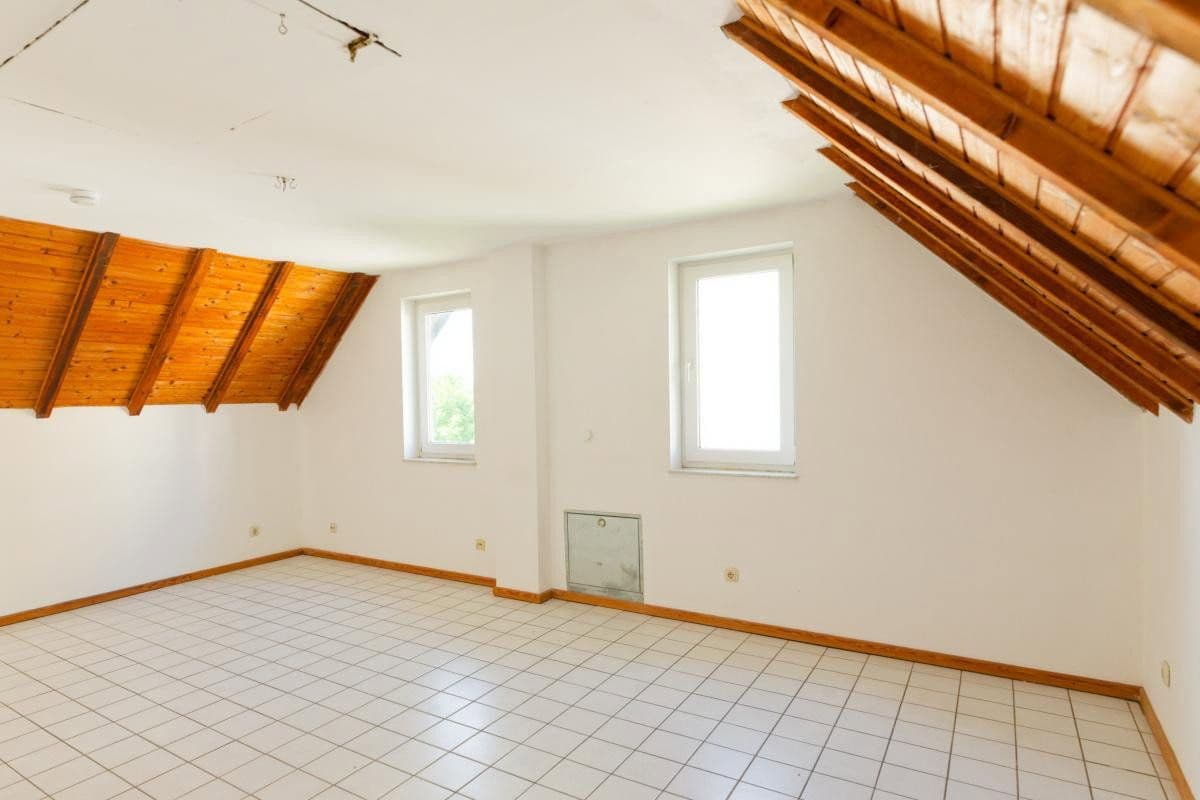 Prodej domu 107 m², pozemek 332 m², Mehren, Porýní-Falc Prodej domu 107 m², pozemek 332 m², Mehren, Porýní-Falc