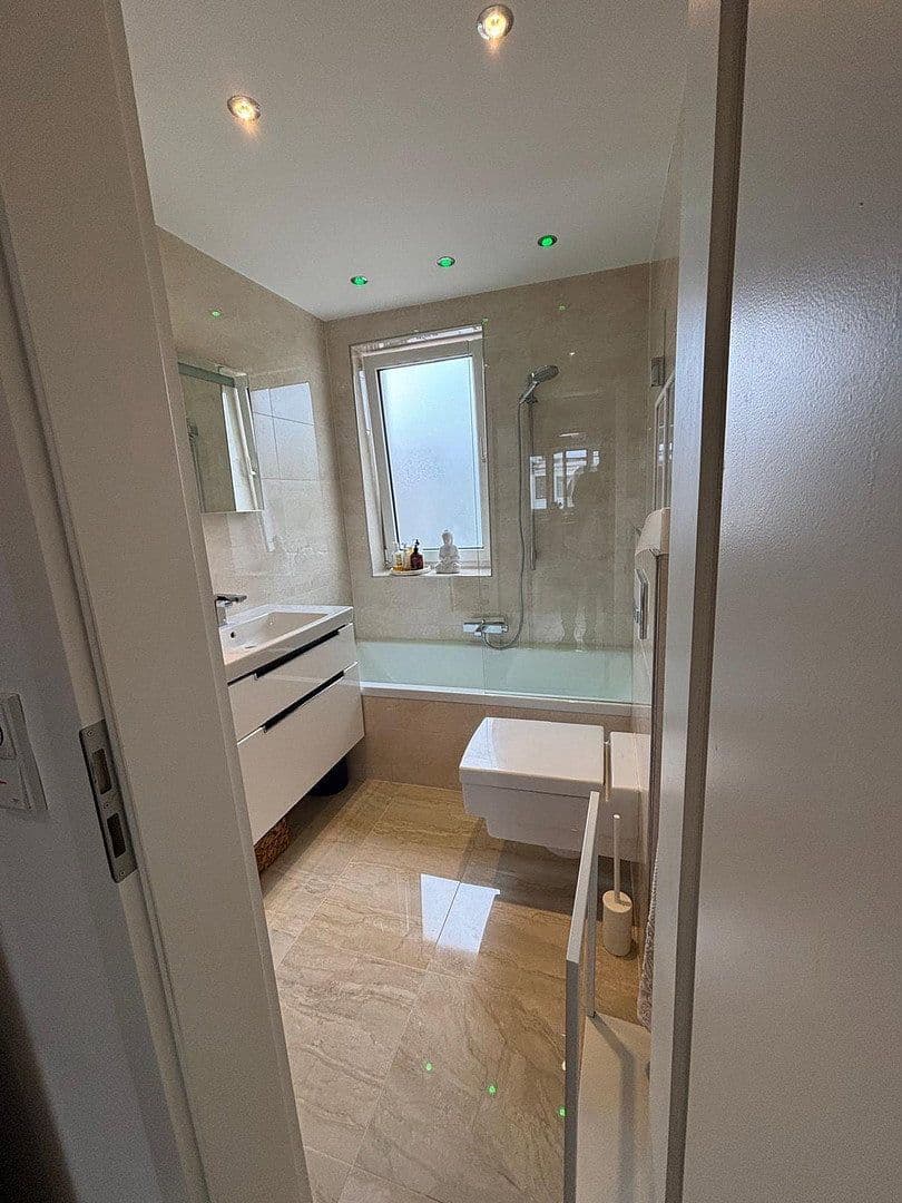 Prodej bytu 2+1 54 m², München, Bavorsko Prodej bytu 2+1 54 m², München, Bavorsko