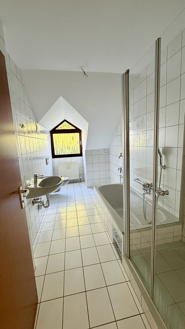 Pronájem bytu 3+1 98 m², Erlenfeld 20, Erlangen, Bavorsko Pronájem bytu 3+1 98 m², Erlenfeld 20, Erlangen, Bavorsko