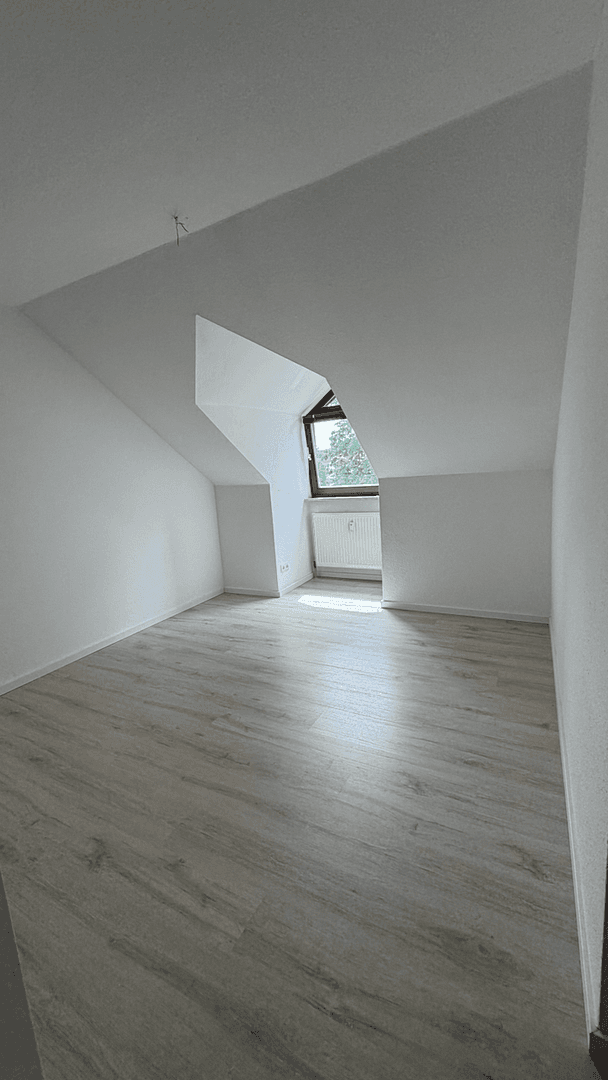 Pronájem bytu 3+1 98 m², Erlenfeld 20, Erlangen, Bavorsko Pronájem bytu 3+1 98 m², Erlenfeld 20, Erlangen, Bavorsko