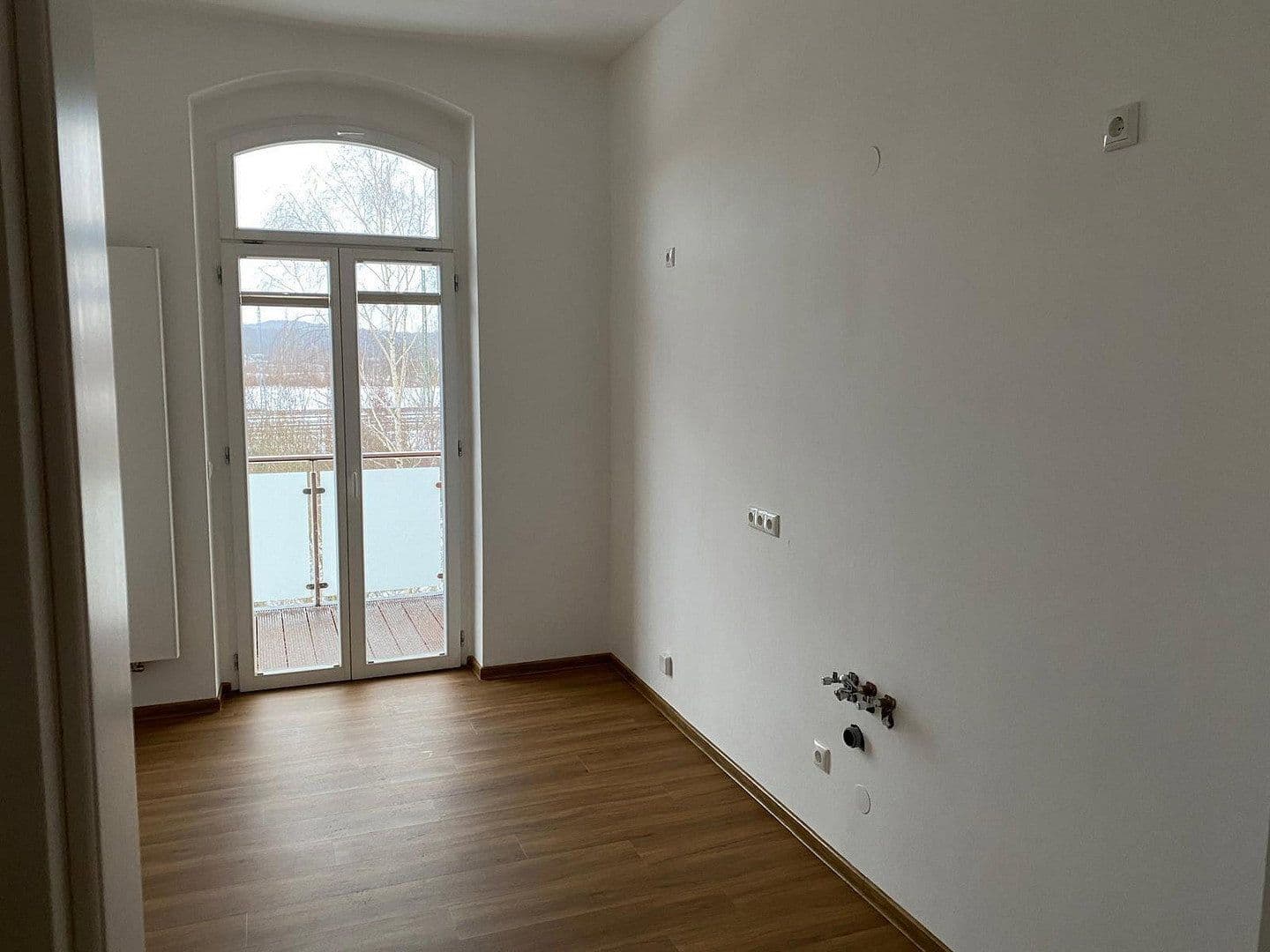 Pronájem bytu 4+1 112 m², Straße der Nationen, Chemnitz, Sasko Pronájem bytu 4+1 112 m², Straße der Nationen, Chemnitz, Sasko