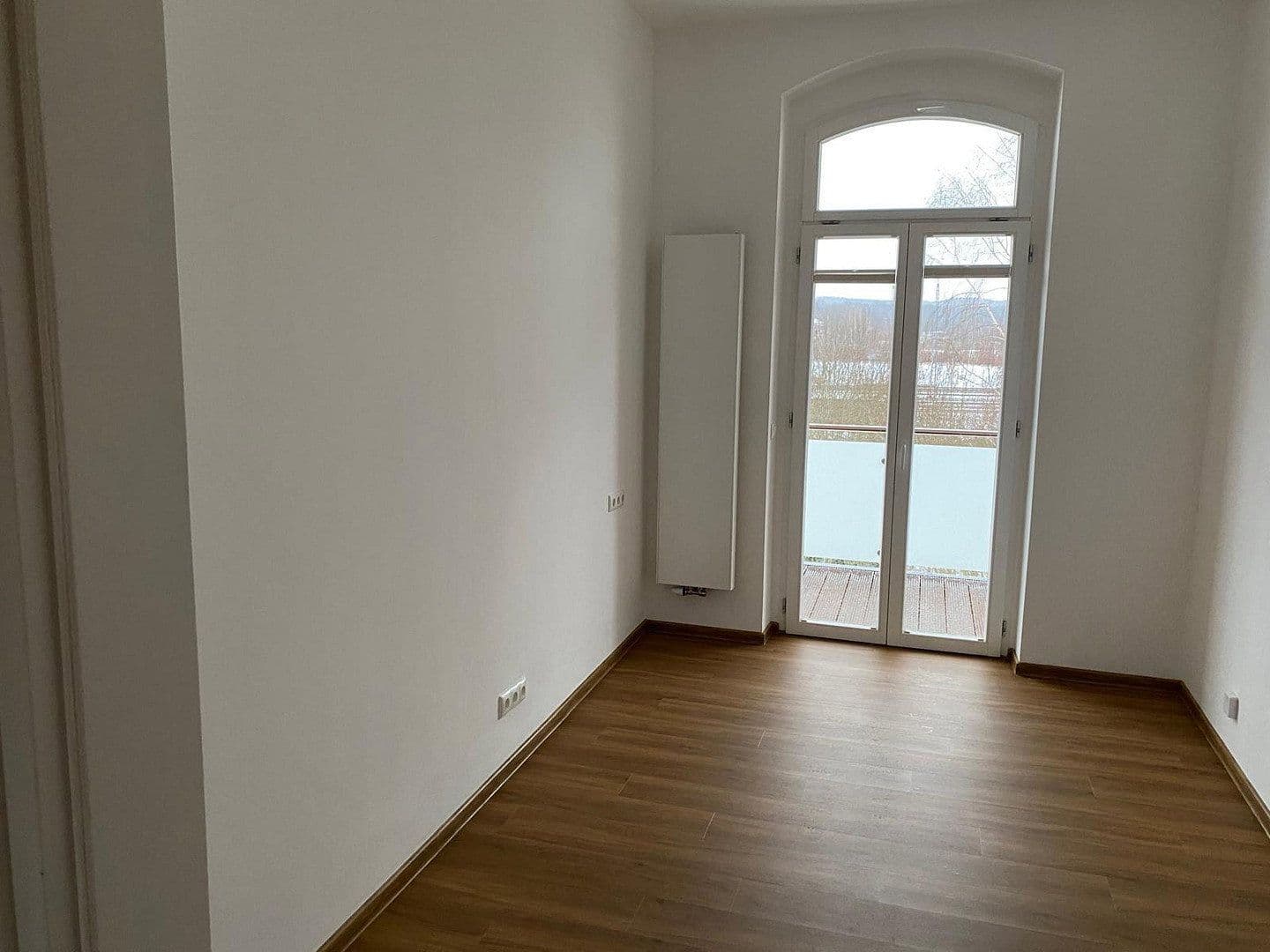 Pronájem bytu 4+1 112 m², Straße der Nationen, Chemnitz, Sasko Pronájem bytu 4+1 112 m², Straße der Nationen, Chemnitz, Sasko